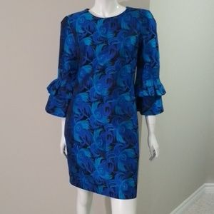 A4 Badgley Mischka 4 blue floral pattern with 2 tiered sleeve